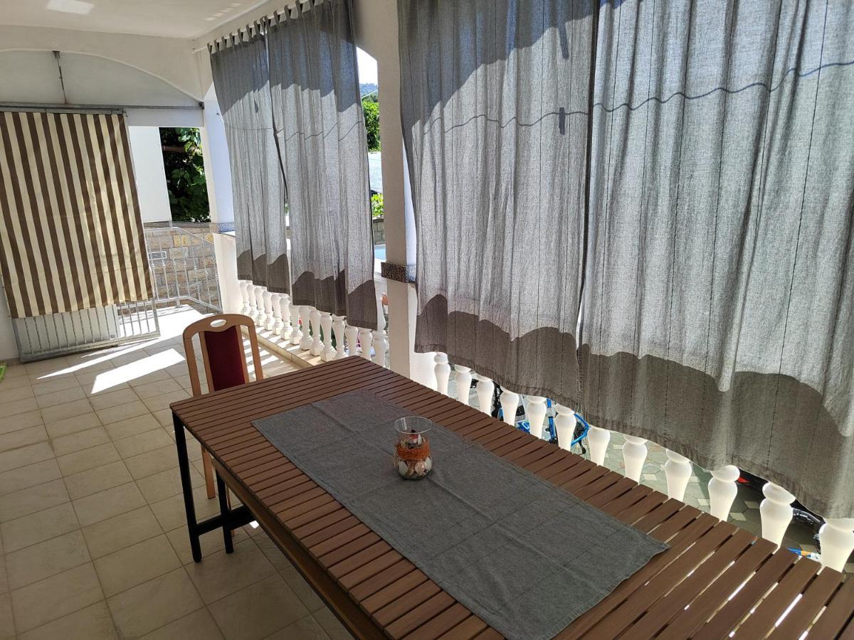 Apartments Mali Mate Tribalj 外观 照片
